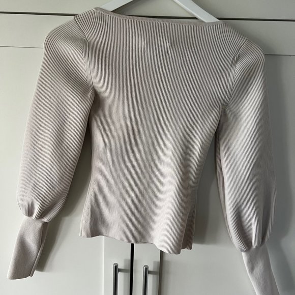 Aritzia Square Neck Blouse NWOT - Picture 2 of 2